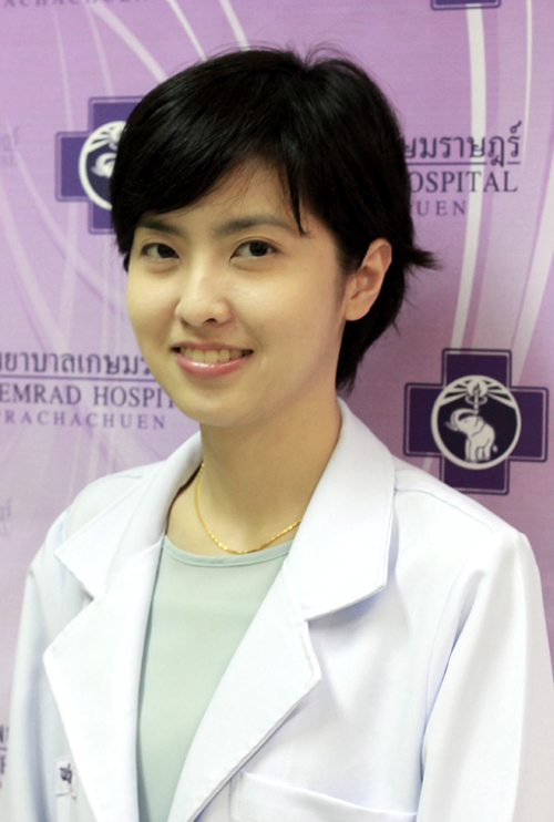 Dolruedee Sirinil, ,Female doctor