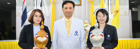 เข้าร่วมพิธีวางพานพุ่มทอง-พุ่มเงิน ถวายเป็นเครื่องราชสักการะ แด่พระบาทสมเด็จพระวชิรเกล้าเจ้าอยู่หัว